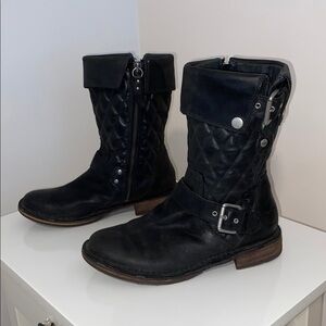 Ugg Conor Boots